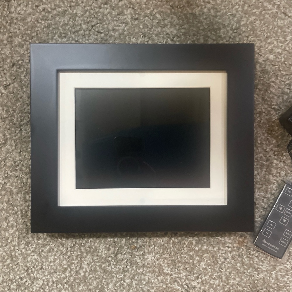 Pandigital   Digital Picture Frame / New No Box